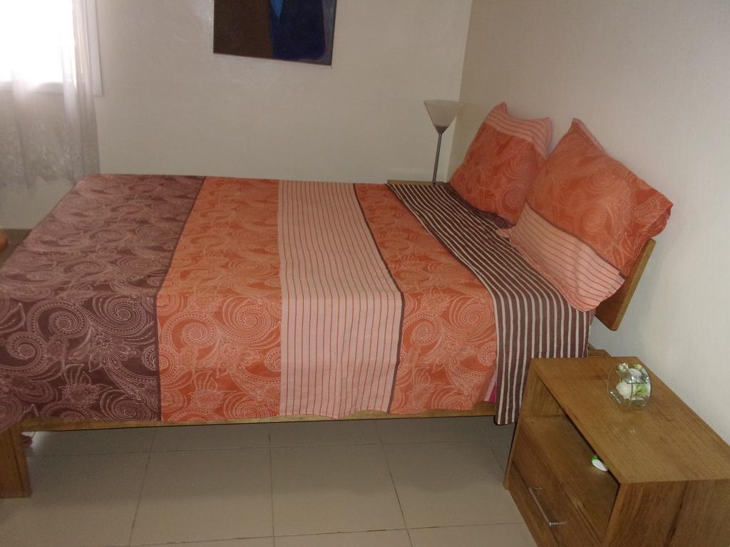 Apartment Meuble A Mbao Dakar