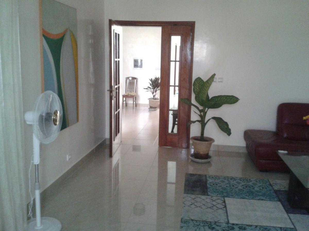Apartment Meuble A Mbao Dakar
